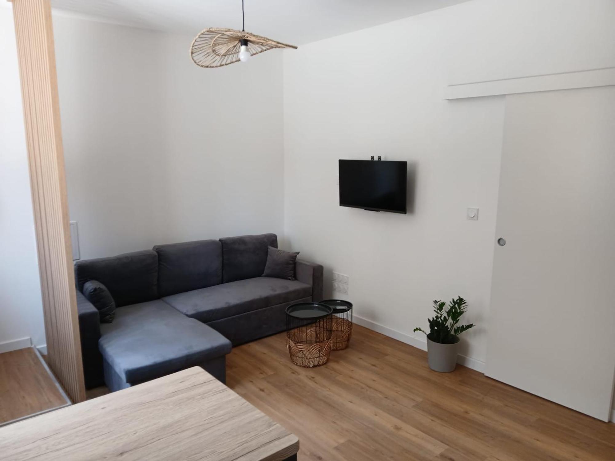 Le Pelican Apartment